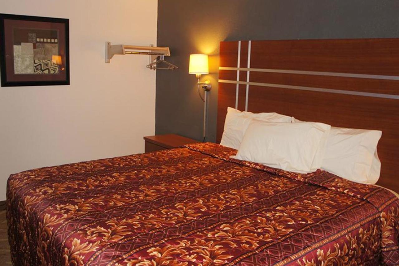 Econo Lodge Waite Park Екстер'єр фото