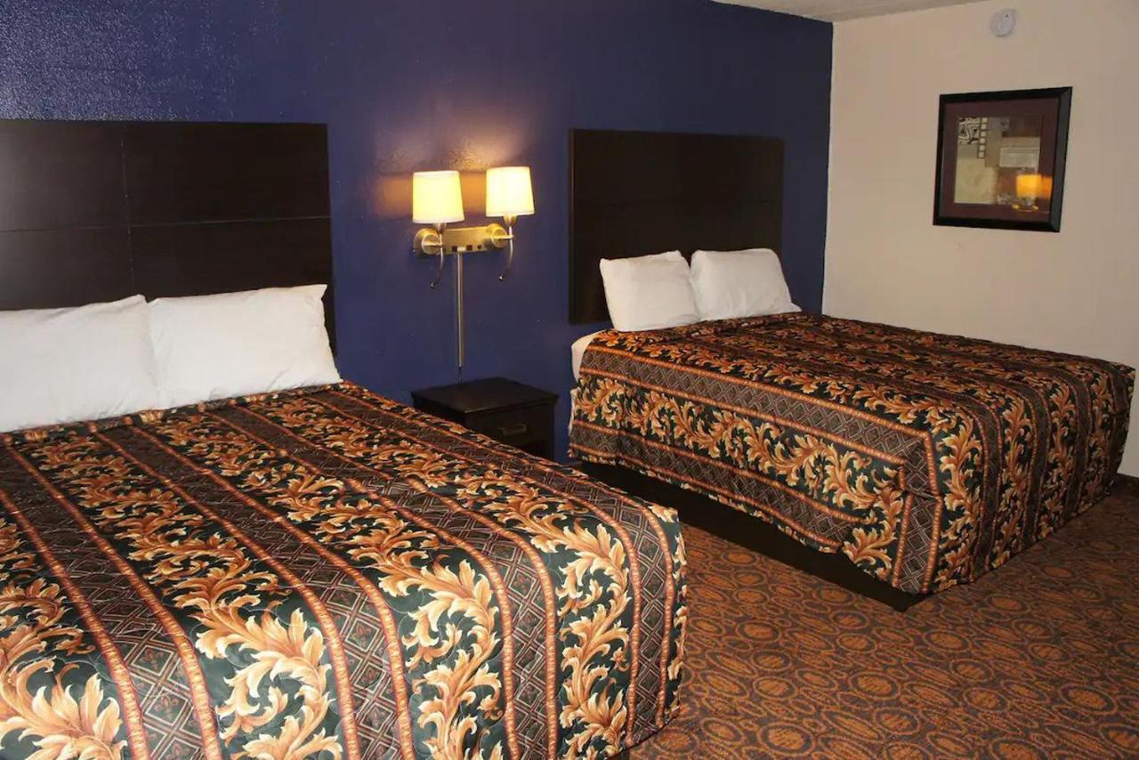 Econo Lodge Waite Park Екстер'єр фото