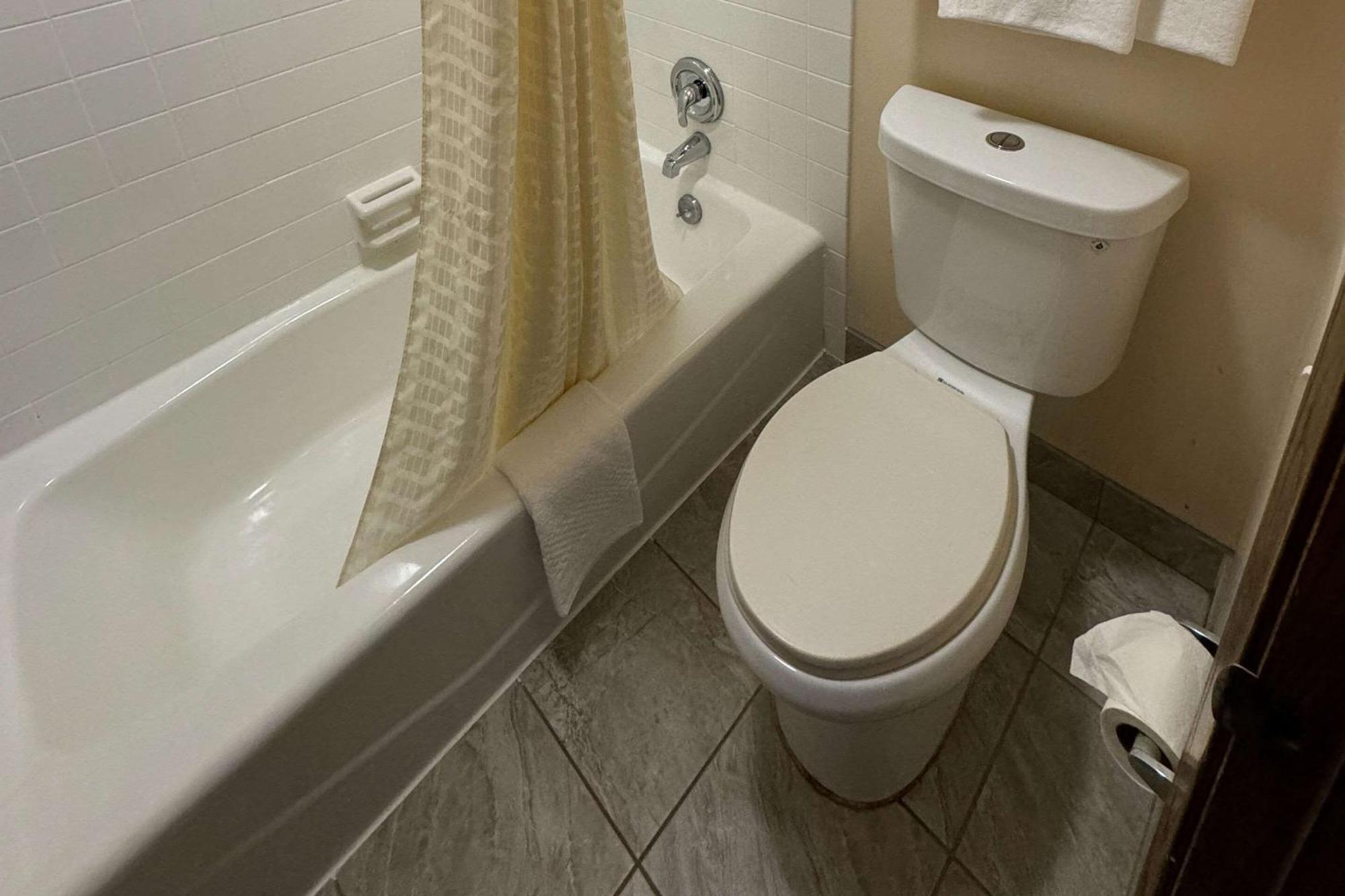 Econo Lodge Waite Park Екстер'єр фото