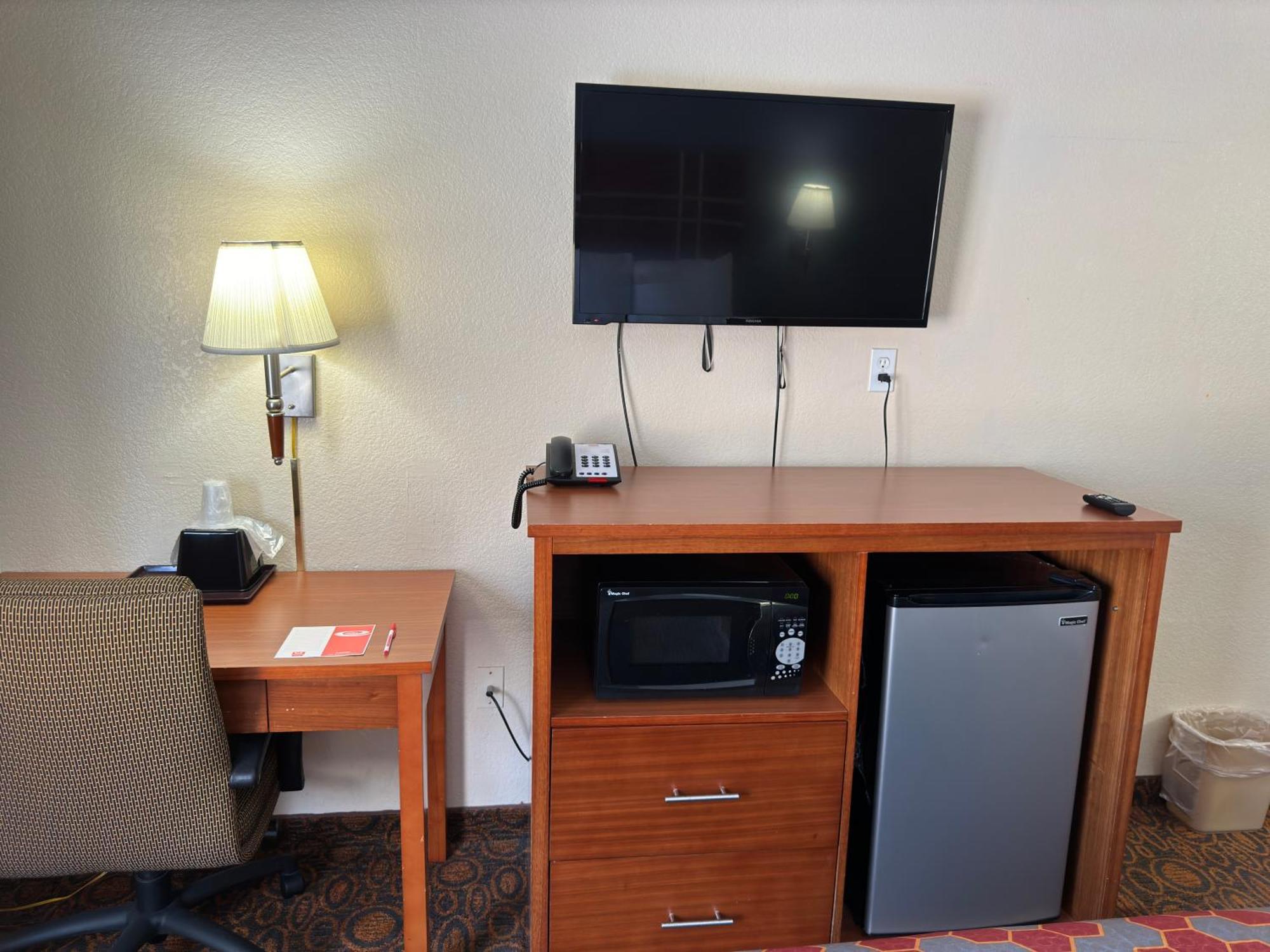 Econo Lodge Waite Park Екстер'єр фото
